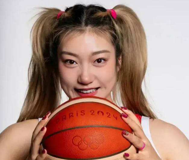 李梦的伤势成为其状态下滑的主要原因