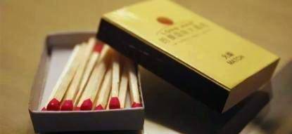 中国百年火柴厂破产，曾经在全球都有排名，儿时的你用过吗？